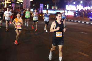 BIB: 94202
                            <button type="button" onclick="openModal(23227768)" class="btn btn-primary btn-sm float-right btn-popup" data-toggle="modal" data-target=".modal-high-quality">
                        <i class="fas fa-shopping-cart"></i> Add to Cart
                    </button>
                                            <button type="button" onclick="isThisMe(23227768, true)" class="btn btn-success btn-sm float-right btn-popup btn-isme hidden" data-toggle="tooltip" data-placement="bottom" title="นี่คือรูปของคุณใช่ไหม คลิกที่นี่เพื่อเอาเข้าอัลบั้ม">
                        <i class="fas fa-plus"></i> Add to album
                    </button>
                    <button type="button" onclick="isThisMe(23227768, false)" class="btn btn-warning btn-sm float-right btn-popup btn-isnotme hidden">
                        <i class="fas fa-ban"></i> Remove from album
                    </button>